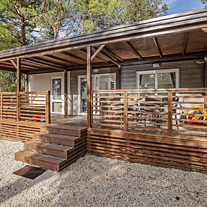 Ferienpark Eurocamp Mobile Homes At Porton Biondi, Rovinj